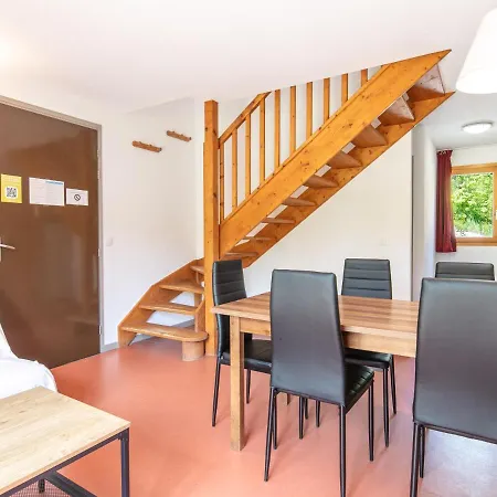 Vacanceole - Les Gentianes Apartmanhotel 2*