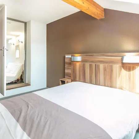Aparthotel Vacanceole - Les Gentianes 2*