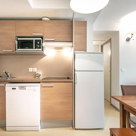 Vacanceole - Les Gentianes Aparthotel