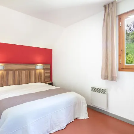 Aparthotel Vacanceole - Les Gentianes 2*