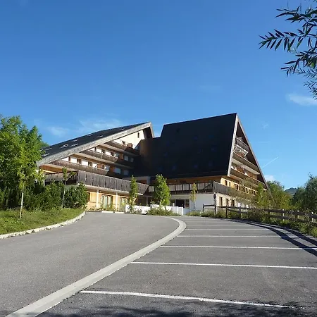 Vacancéole - Les Gentianes Aparthotel