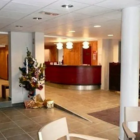Vacanceole - Les Gentianes Aparthotel 2*